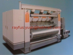 Chine Corrugateur à aspiration à face unique, machine de corrugation à face unique de type sans doigt fournisseur